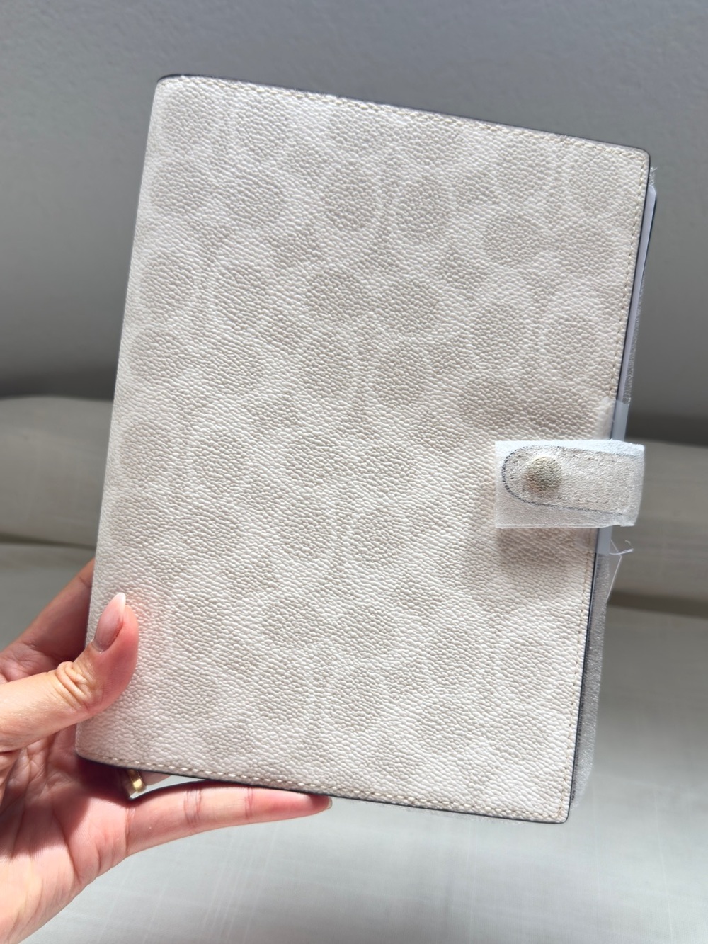NWT📒 Coach Chalk/White Notebook In Signature Canvas CZ198